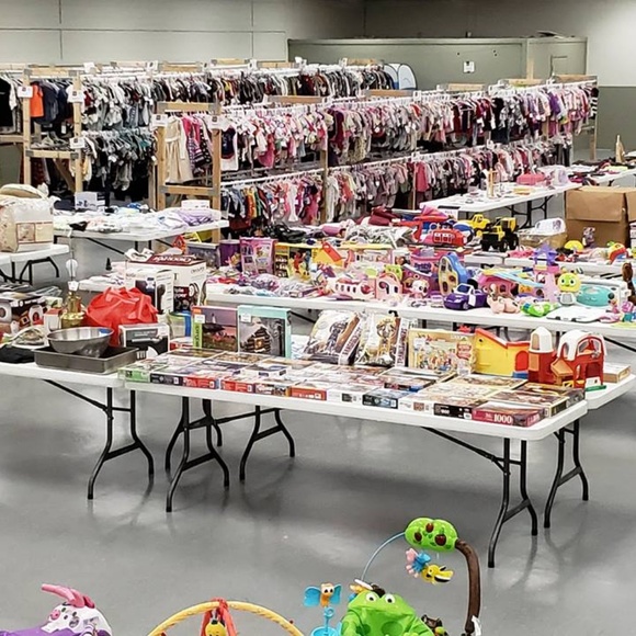 Pick Size & get 4lb kids OR 7 womens clothes items - Picture 2 of 2